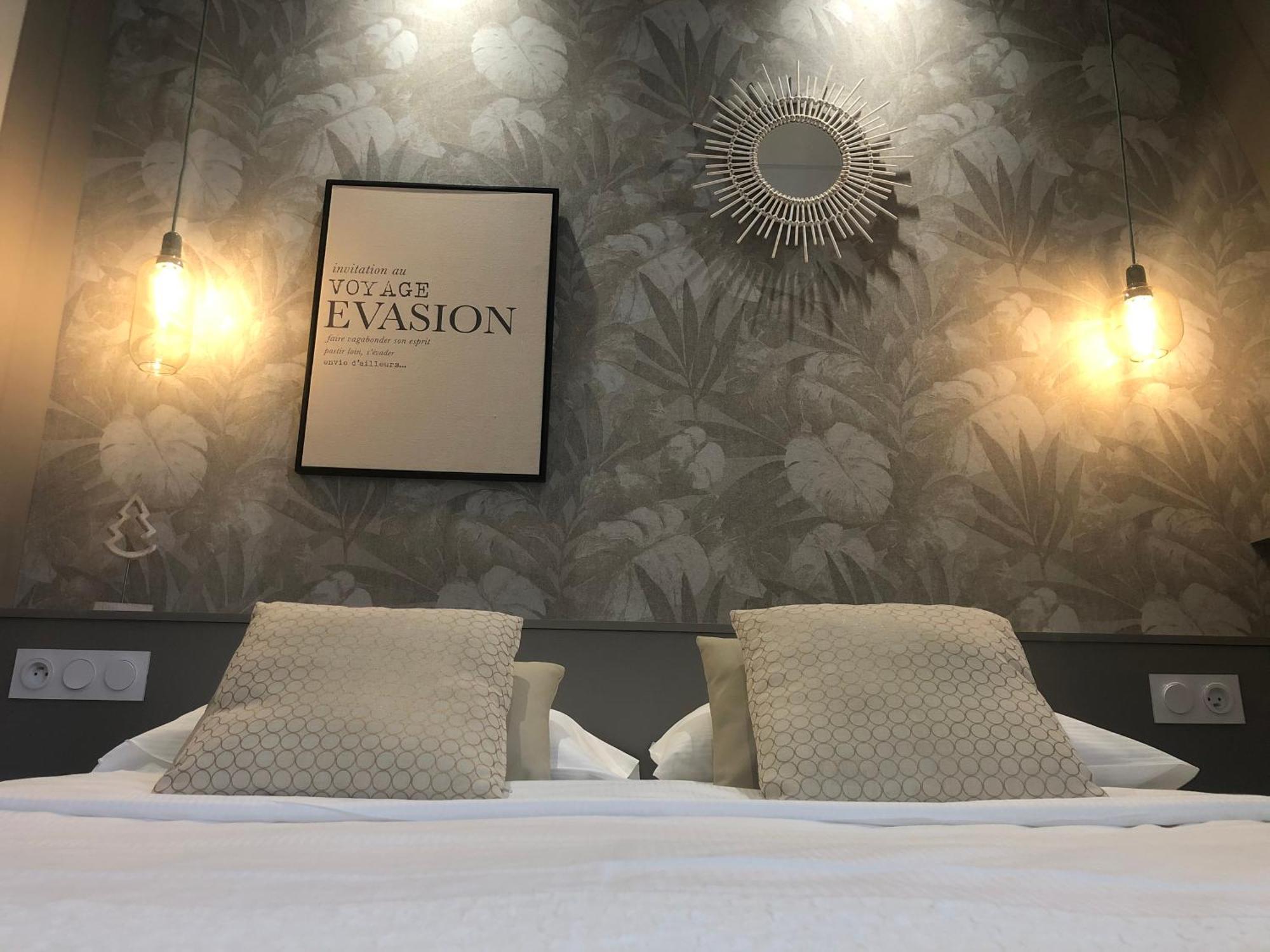 Cit'Hotel Les Alizes 디나르 외부 사진