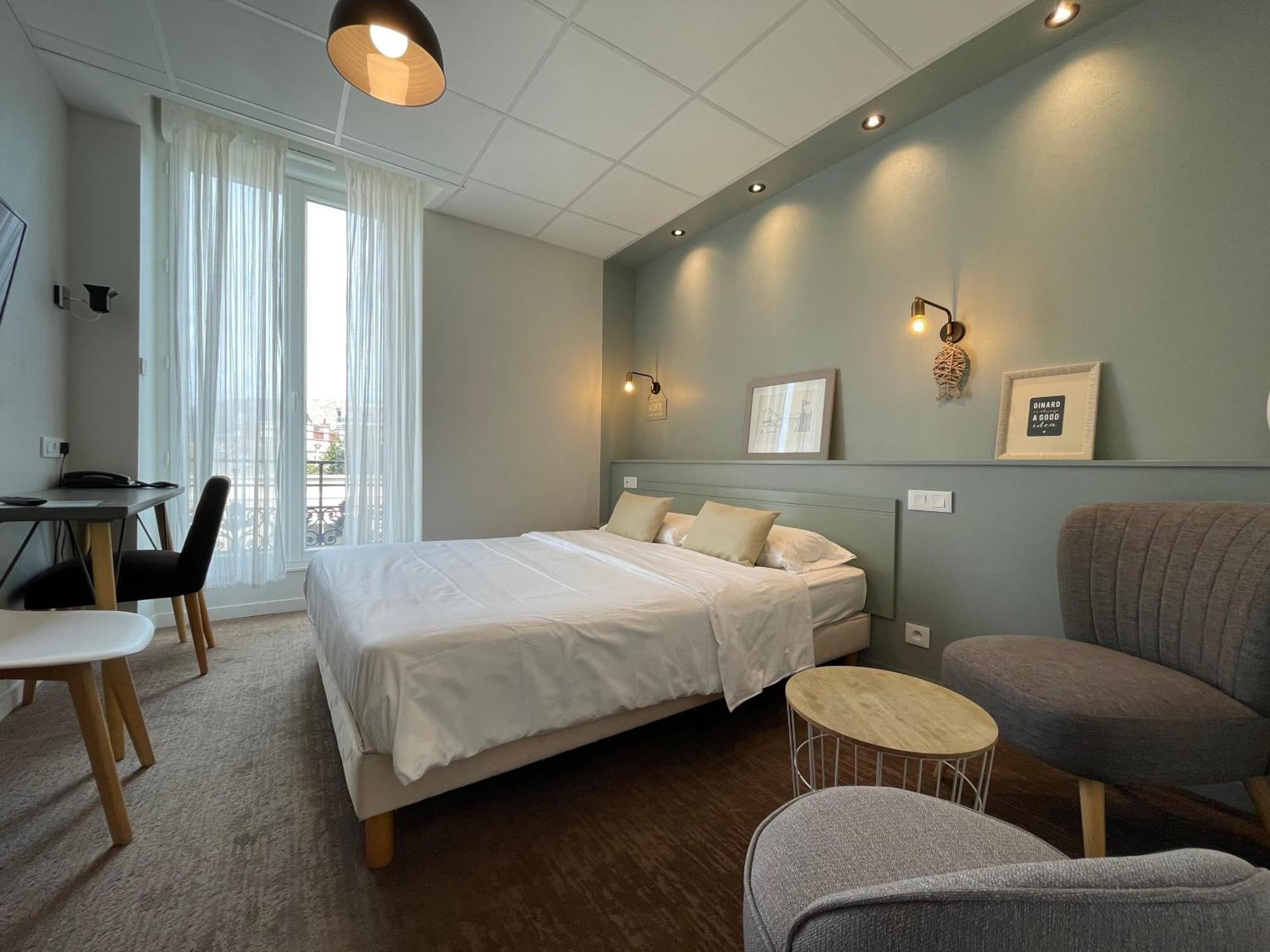 Cit'Hotel Les Alizes 디나르 외부 사진