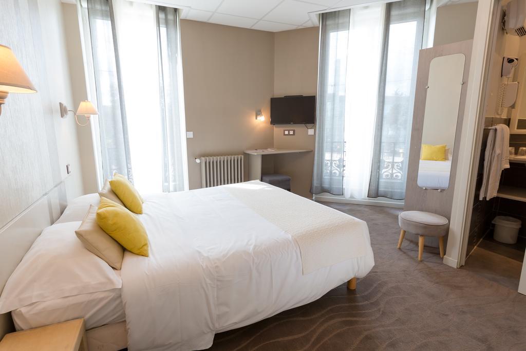 Cit'Hotel Les Alizes 디나르 외부 사진